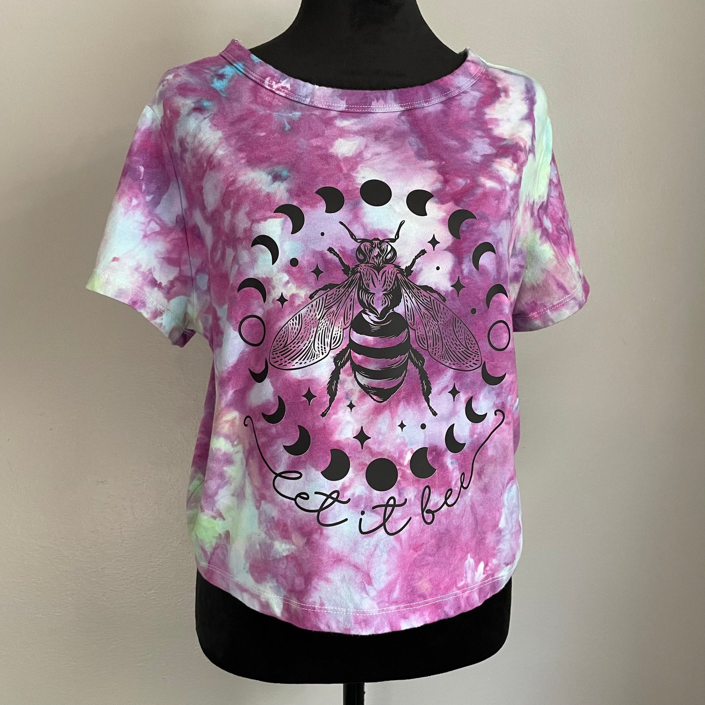 Tie-Dye Graphic Tee - Crop Top - Size XXL