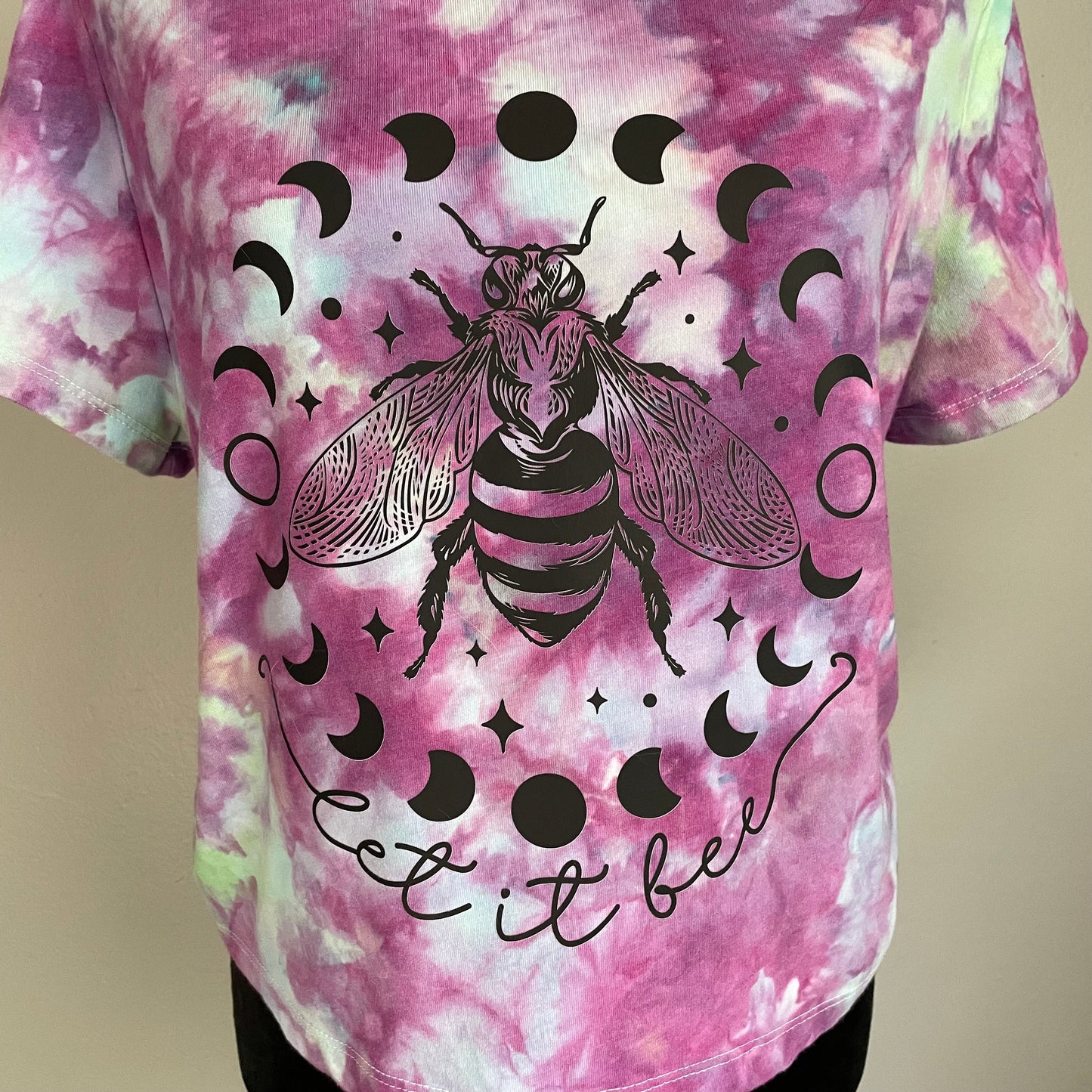 Tie-Dye Graphic Tee - Crop Top - Size XXL