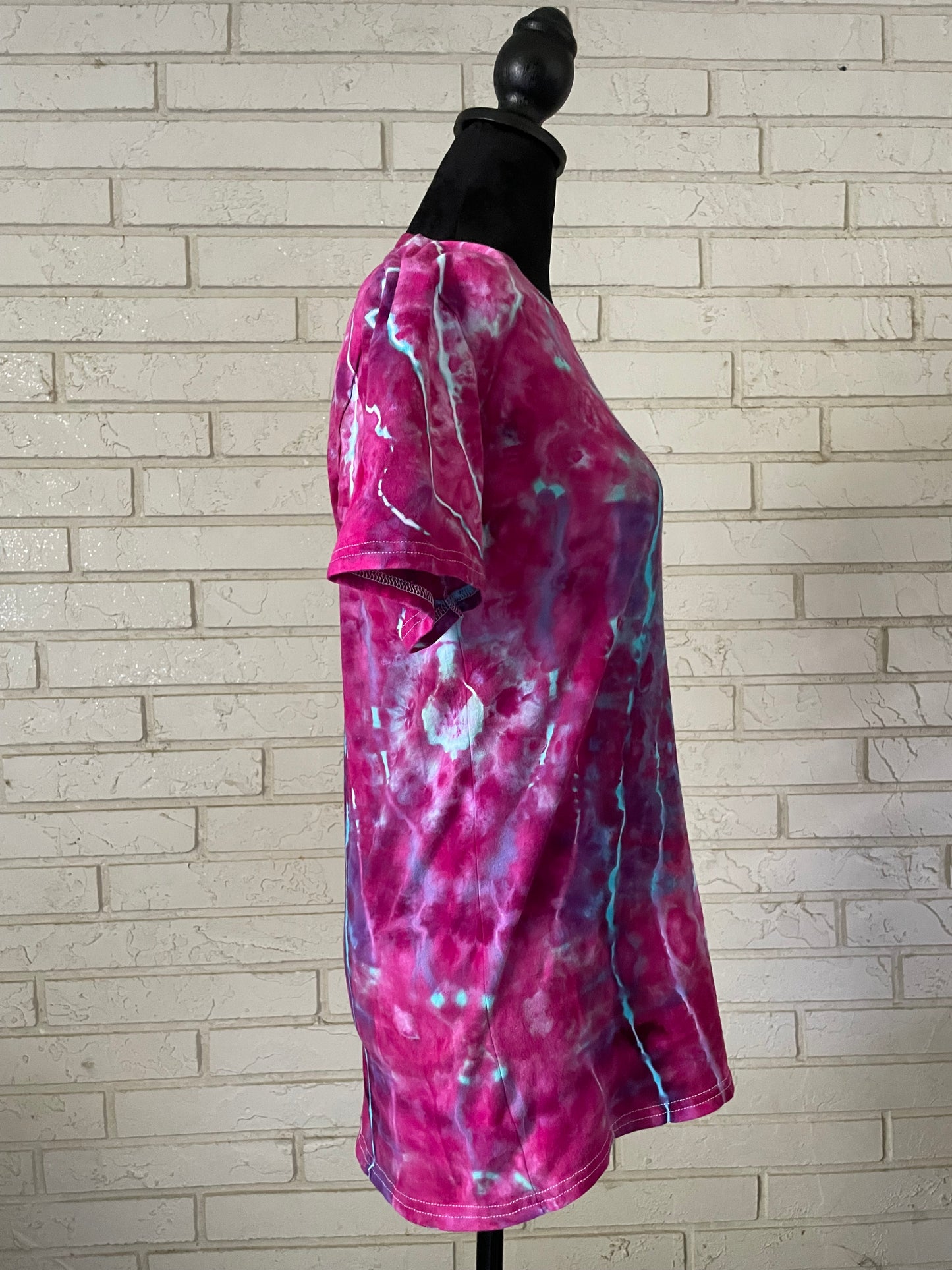 Women’s Tie-Dye Top - Size Small